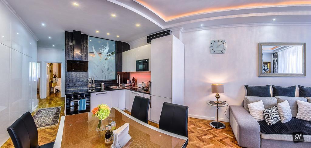 Bp Budapest Apartments ภายนอก รูปภาพ